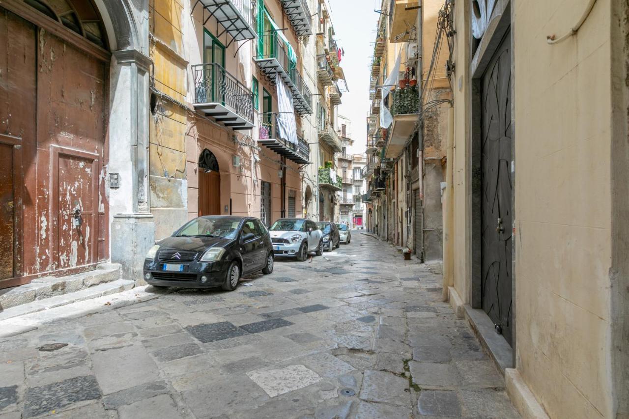 Vittorio Emanuele Charming Central Flats باليرمو المظهر الخارجي الصورة